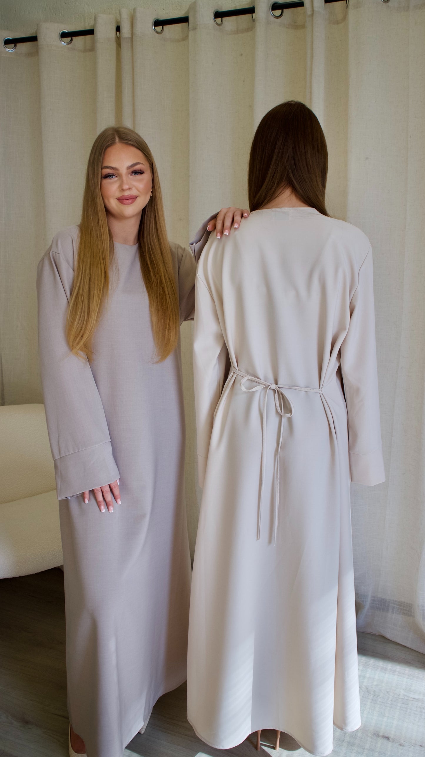Abaya Back Bow Tied Beige